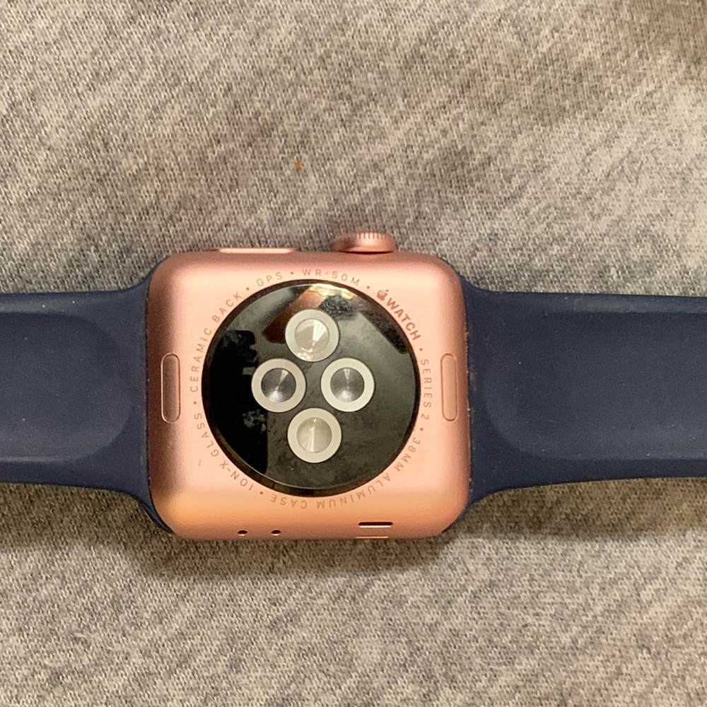 Apple Watch Series 2 View 2